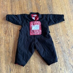 NWT European puffy boys onesie. From Mystere & Boule de Gomme. Size 18 mo